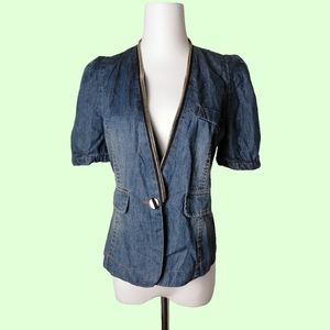 washed denim V-neck,  short-sleeved top